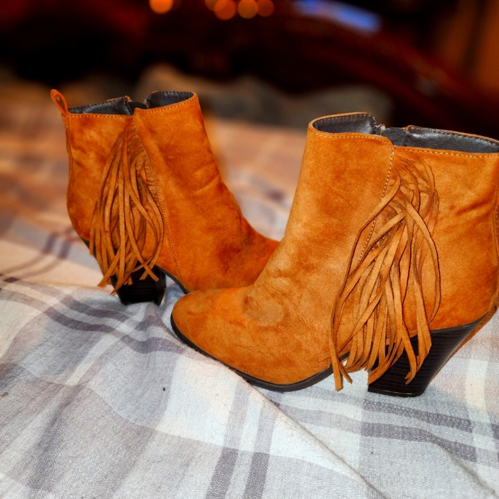 Charming Charlie's size 9 Boots